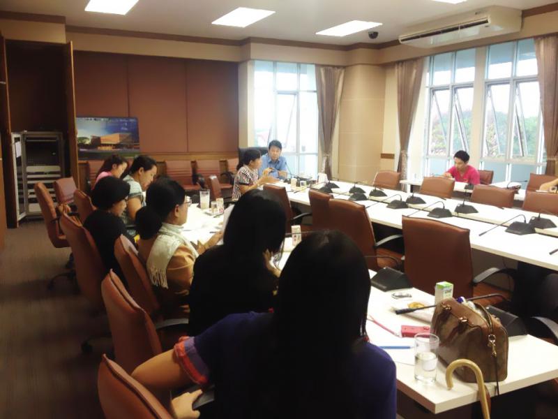 3. ประชุมเพื่อร่วมกันทบทวนการดำเนินงานการบริการวิชาการของคณะ/หน่วยงาน สำนัก สถาบัน วันที่ 12 กรกฎาคม 2559  ณ ห้องประชุมชั้น 4 อาคารเรียนรวมและอำนวยการ (อาคาร 14)